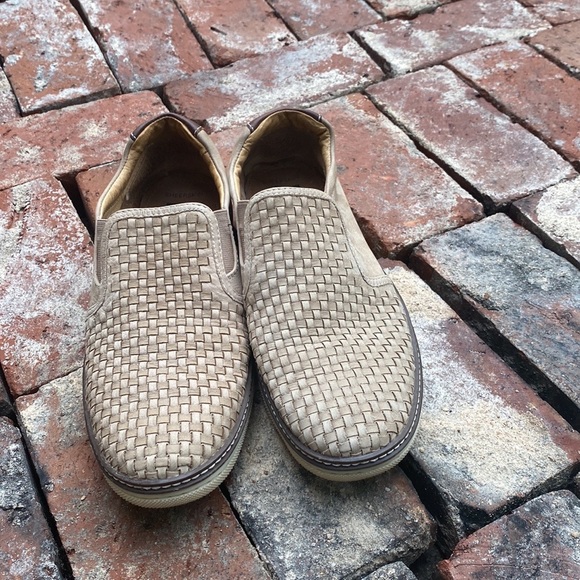 - j&M - Picture 1 of 13